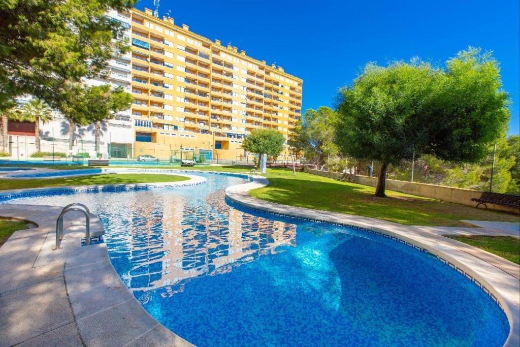 Apartment In Campoamor Overlooking The Swimming Pool Εξωτερικό φωτογραφία