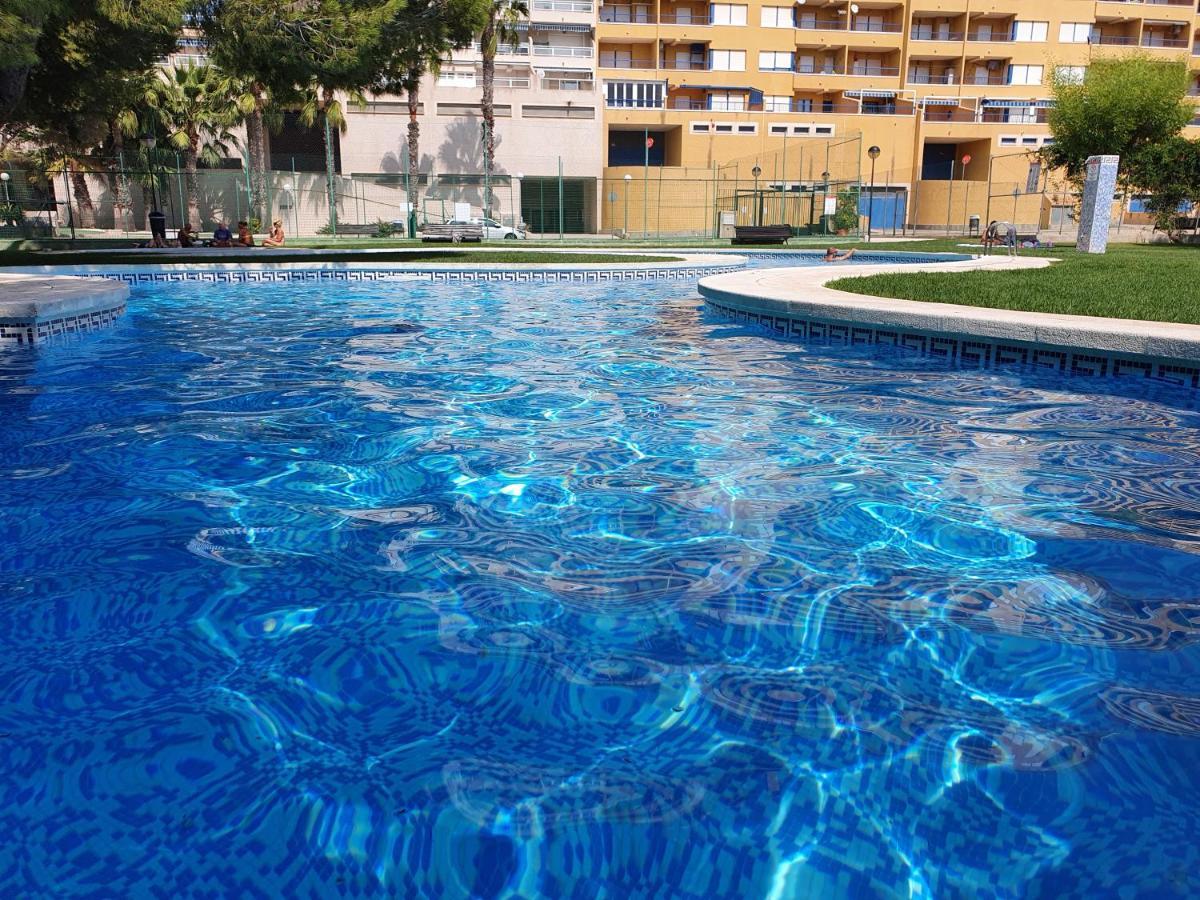 Apartment In Campoamor Overlooking The Swimming Pool Εξωτερικό φωτογραφία