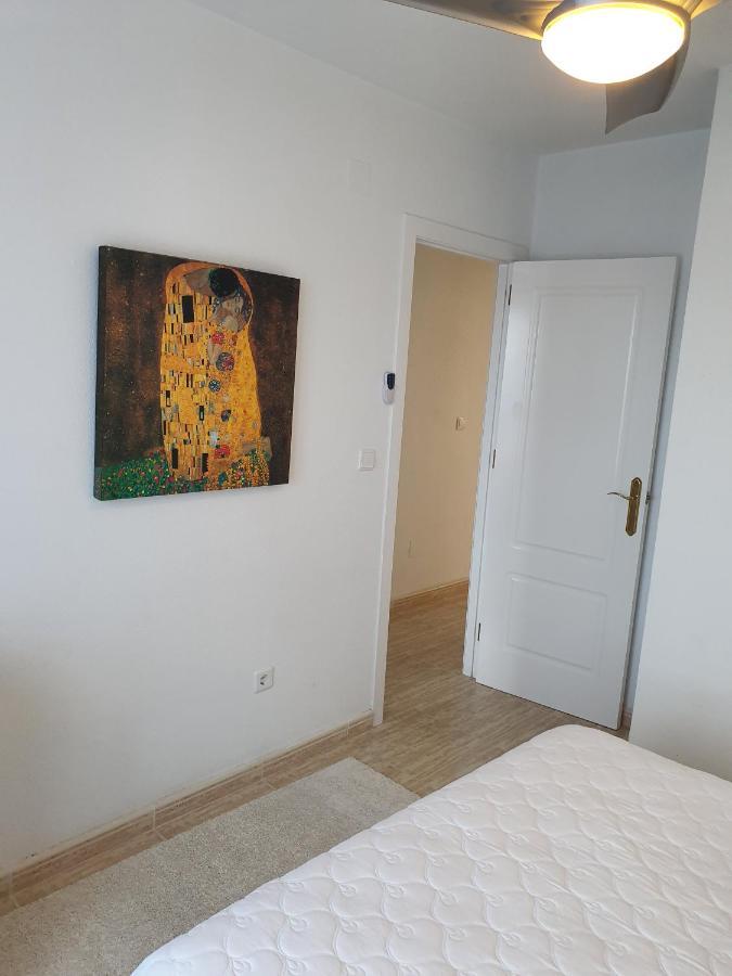 Apartment In Campoamor Overlooking The Swimming Pool Εξωτερικό φωτογραφία