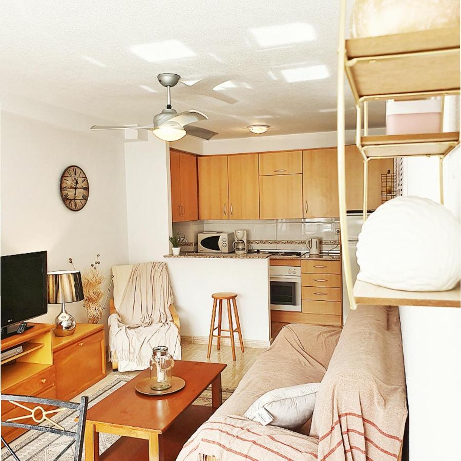 Apartment In Campoamor Overlooking The Swimming Pool Εξωτερικό φωτογραφία