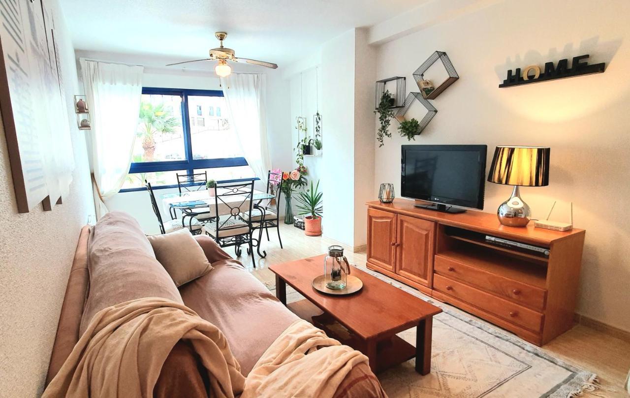 Apartment In Campoamor Overlooking The Swimming Pool Εξωτερικό φωτογραφία