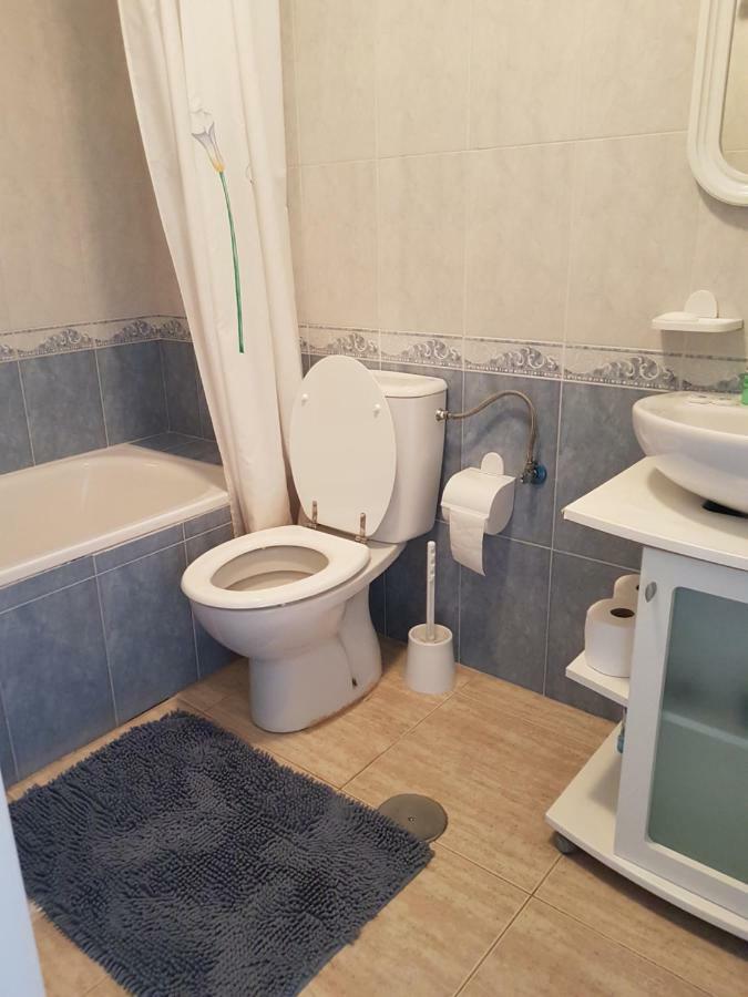 Apartment In Campoamor Overlooking The Swimming Pool Εξωτερικό φωτογραφία